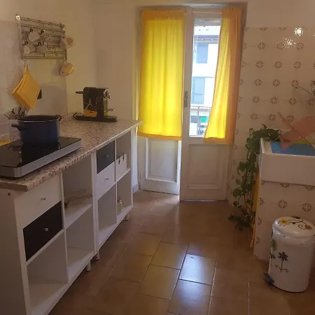 Casa Di Aristide إيربا